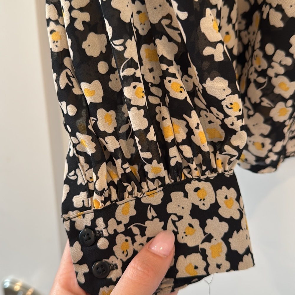 Mng mango button down black white yellow blouse top shirt - Picture 3 of 5